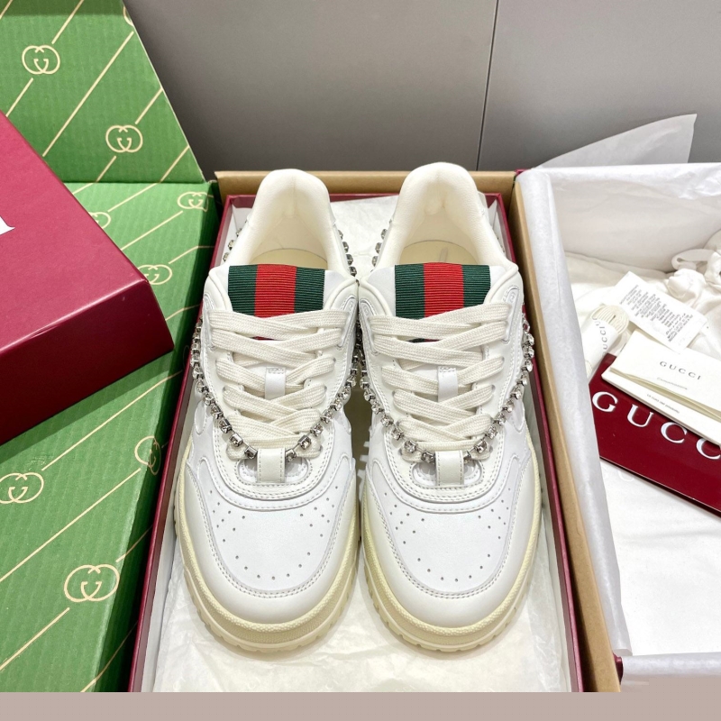 G*u*i casual shoes